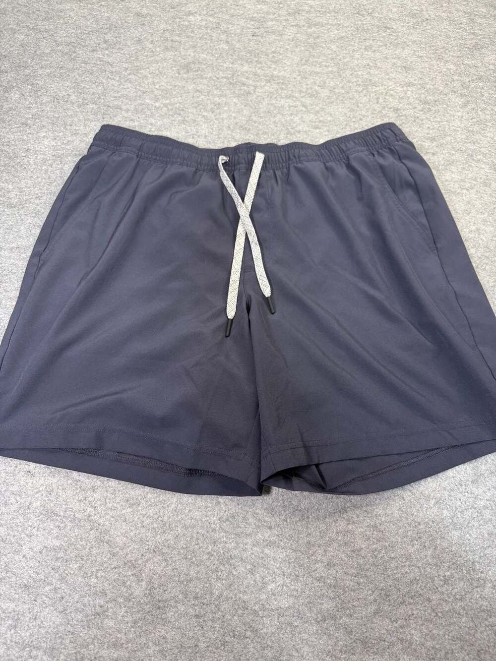 FLX Athletic Shorts Size L Gray Drawstring Gym Activewear